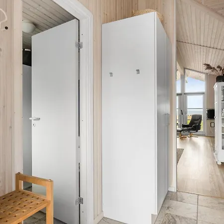 Feriehus Beautiful In With Wifi