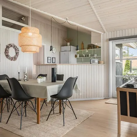 Beautiful In With Wifi Feriehus *